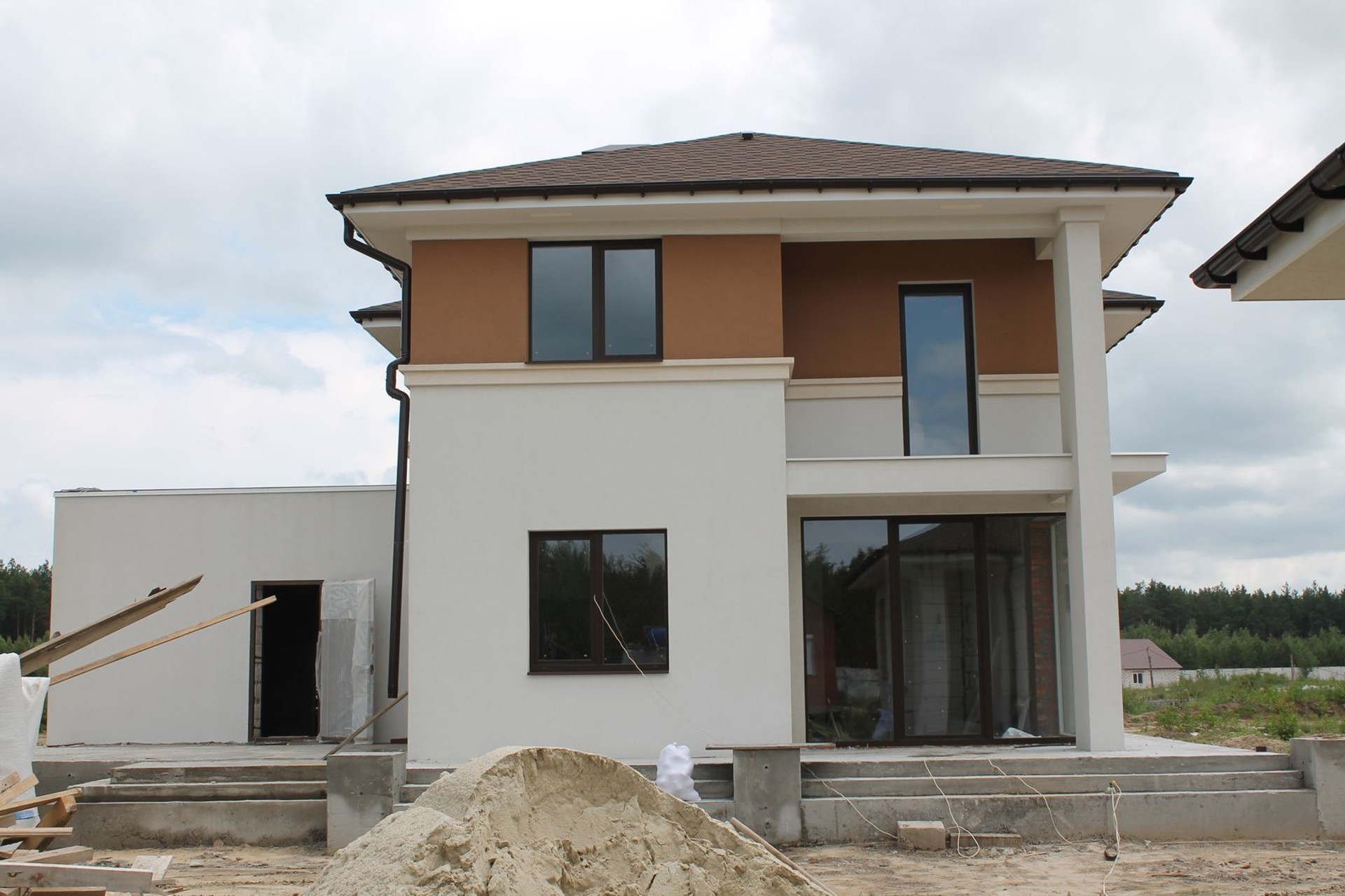 House 280 m2 — 9